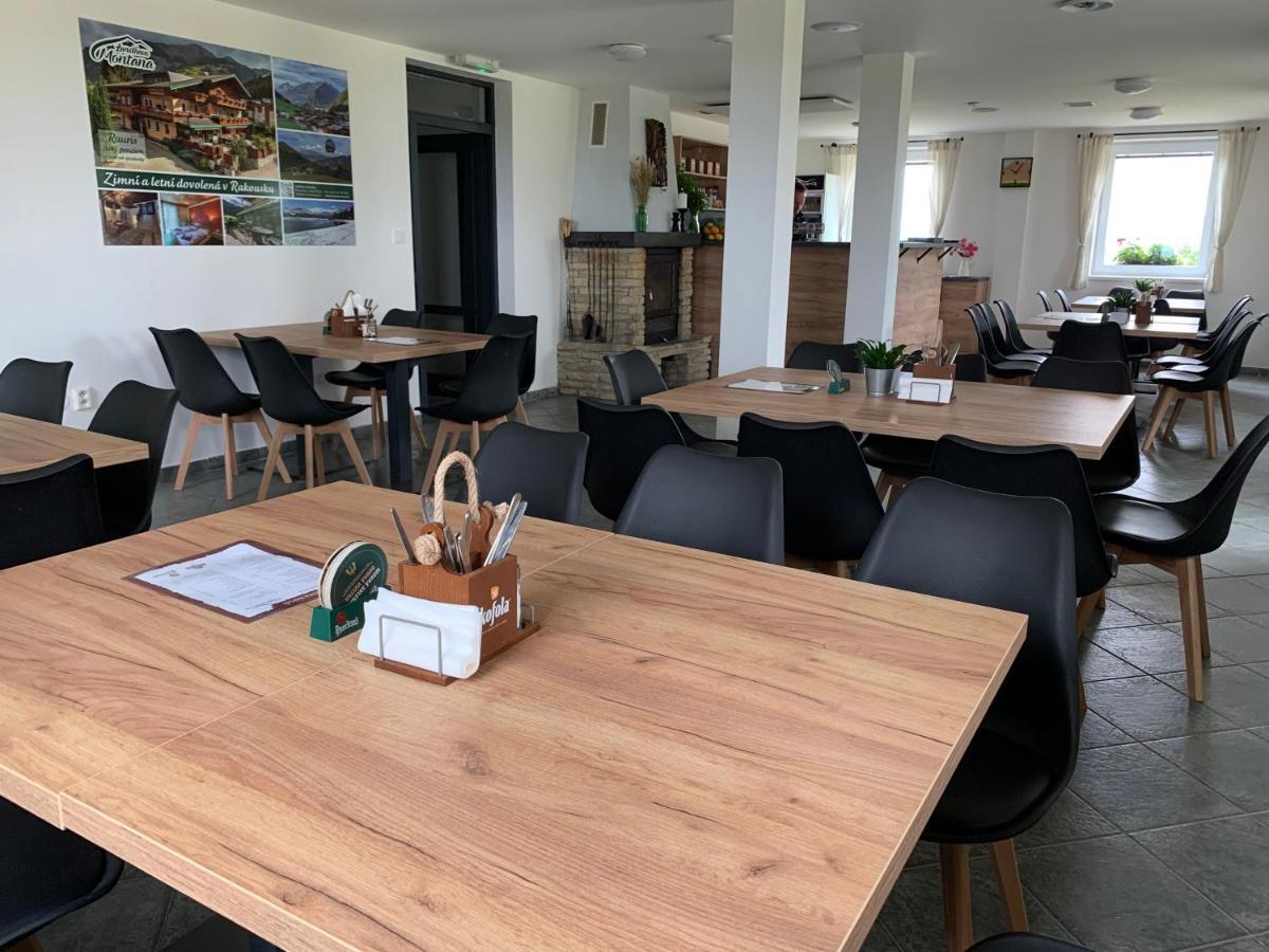 Restaurace A Penzion Gansberg Cotkytle Екстериор снимка
